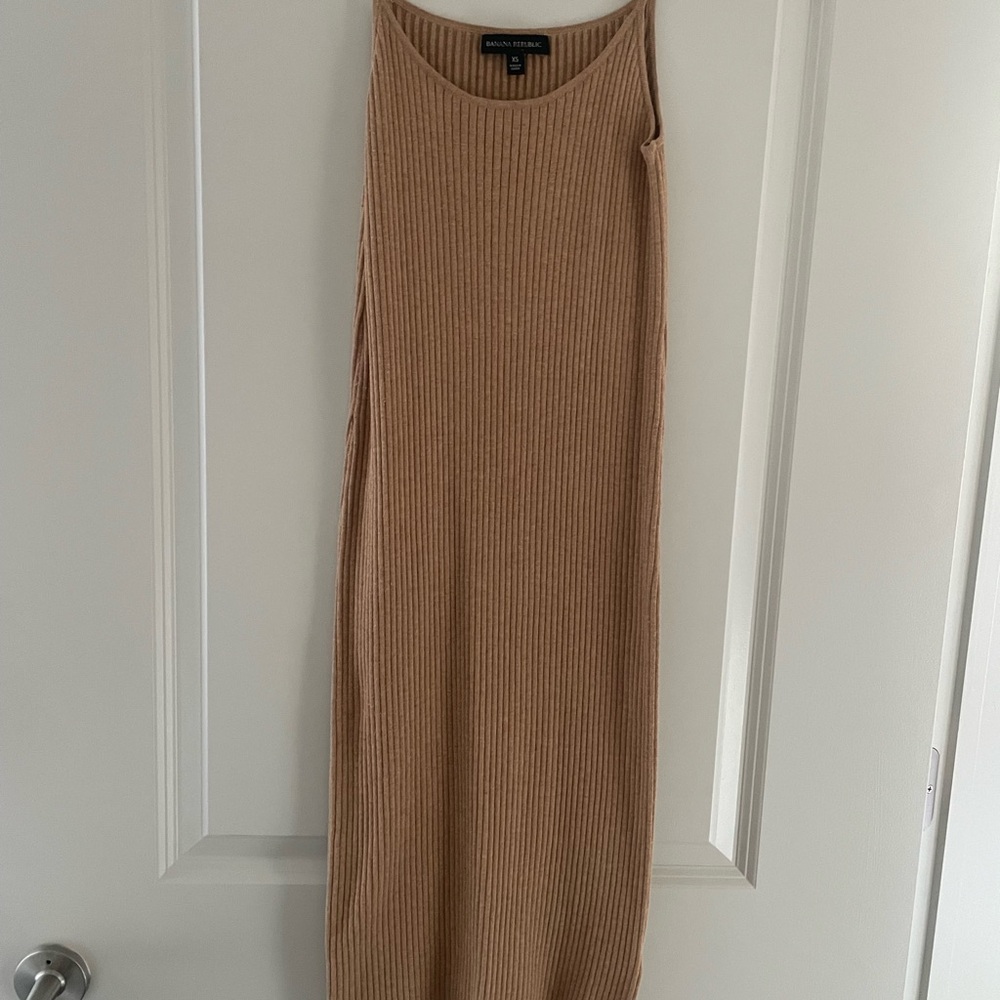 Banana Republic Tan Ribbed Knit Dress